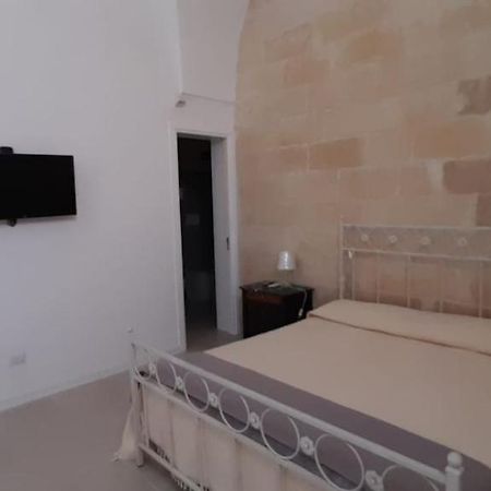 Casa Vacanze Laura S/C Lecce Ngoại thất bức ảnh